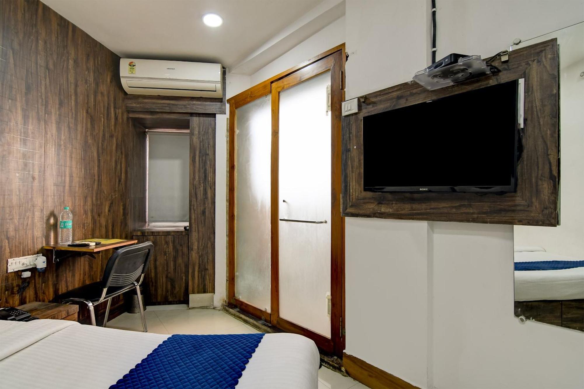 Hotel Q Inn Kolkata Ngoại thất bức ảnh