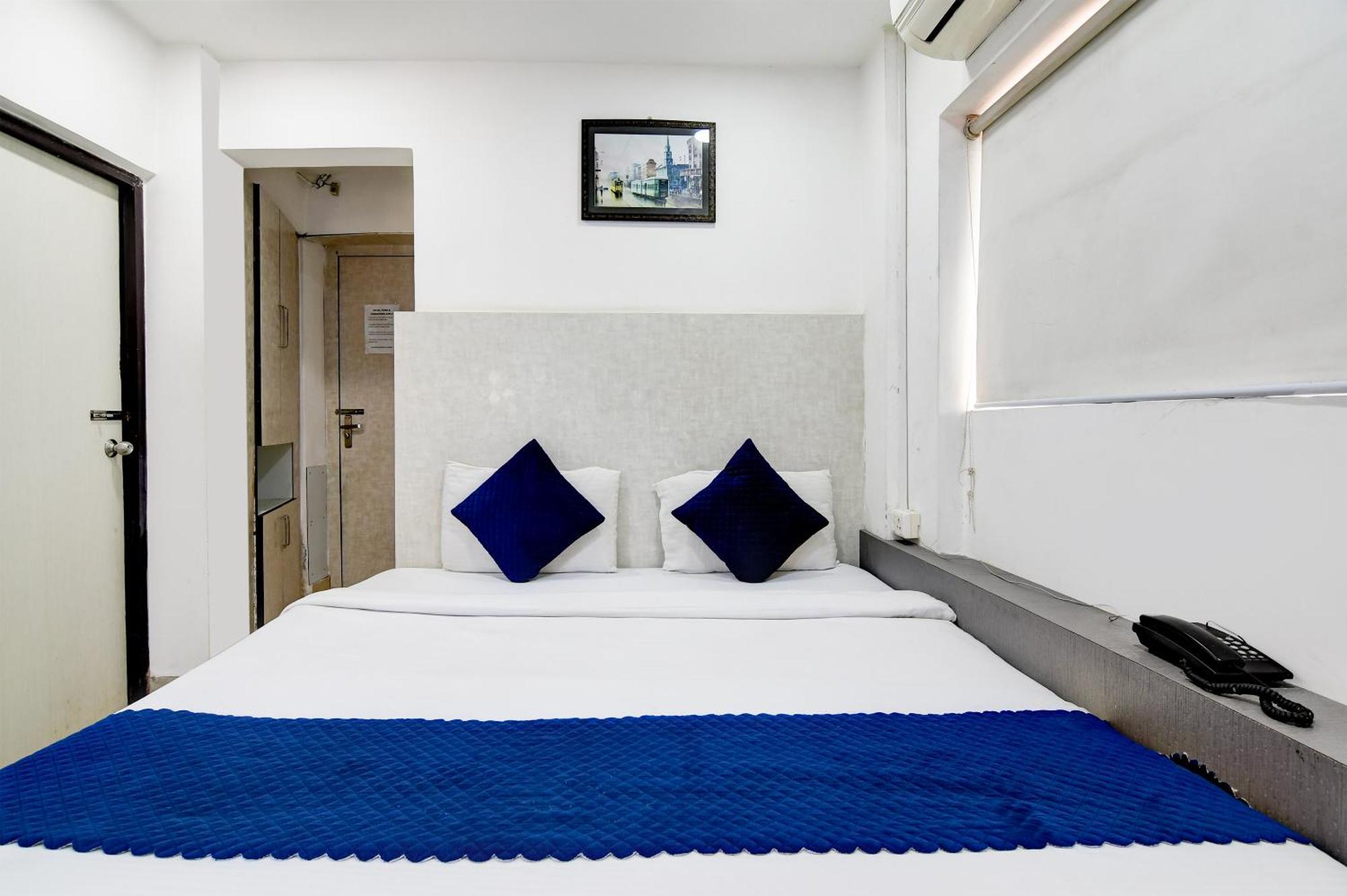 Hotel Q Inn Kolkata Ngoại thất bức ảnh