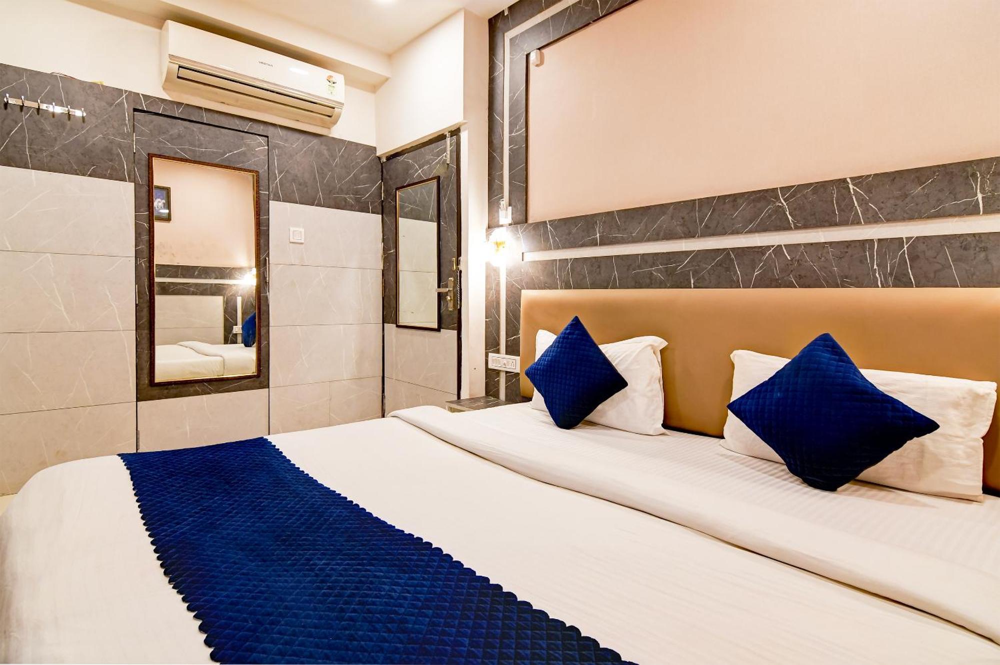 Hotel Q Inn Kolkata Ngoại thất bức ảnh