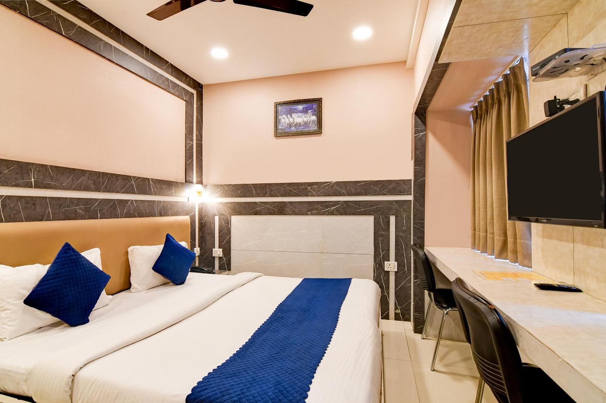 Hotel Q Inn Kolkata Ngoại thất bức ảnh