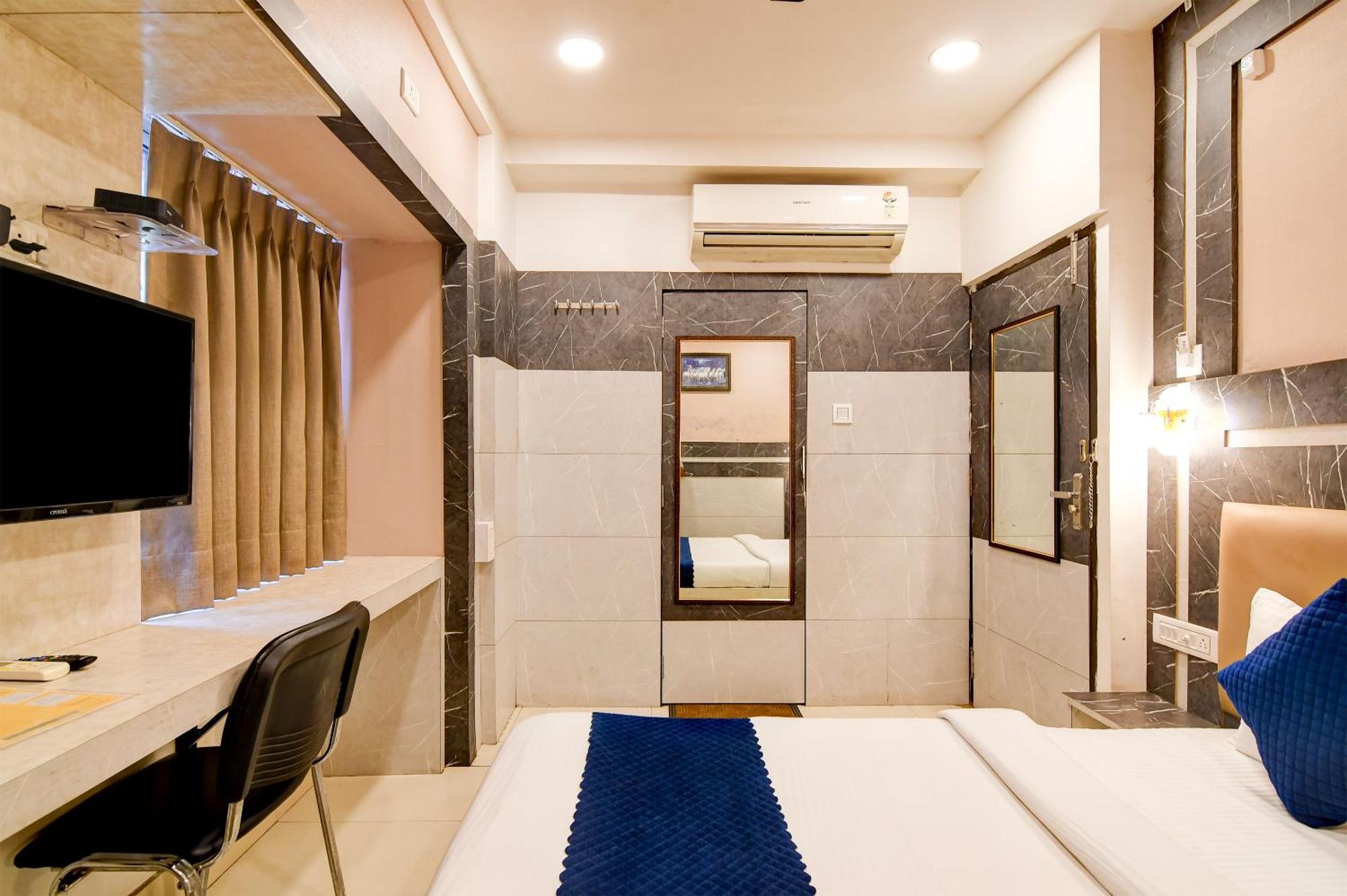 Hotel Q Inn Kolkata Ngoại thất bức ảnh