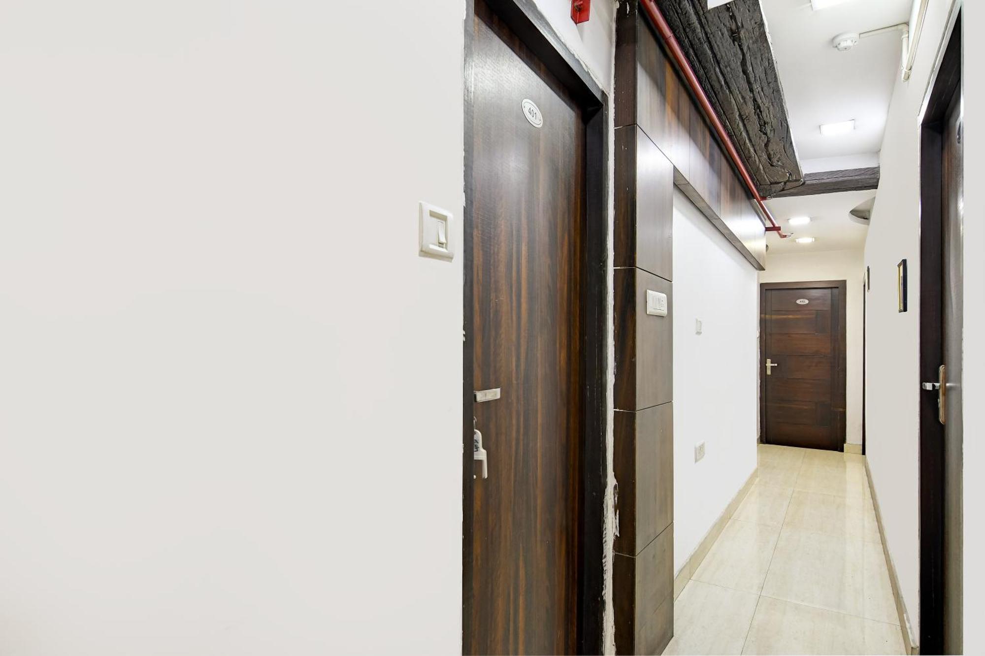 Hotel Q Inn Kolkata Ngoại thất bức ảnh