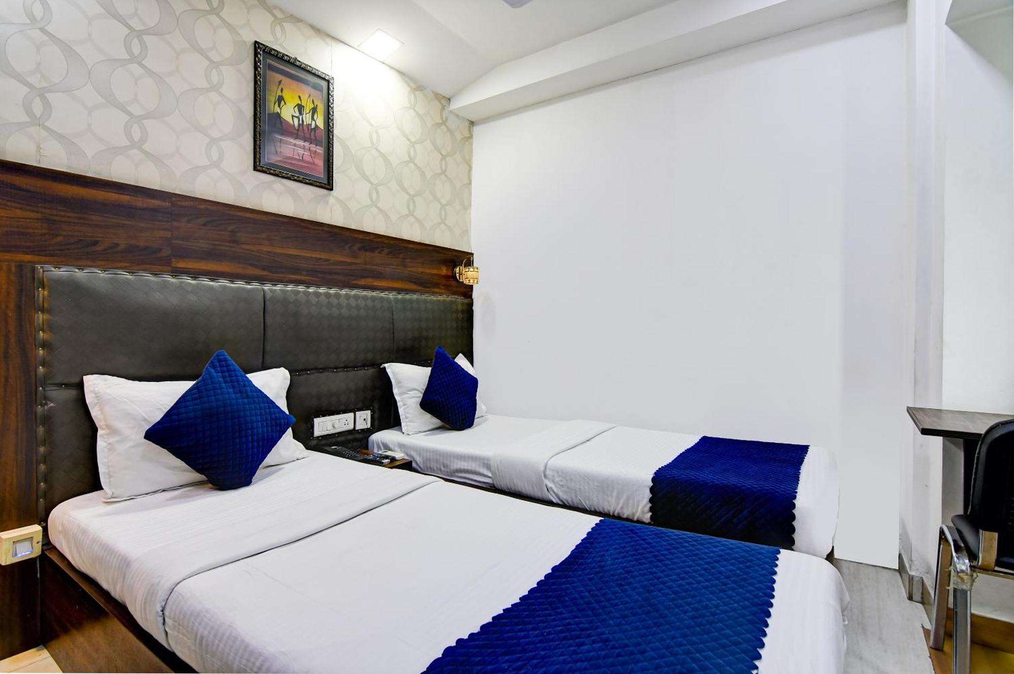 Hotel Q Inn Kolkata Ngoại thất bức ảnh